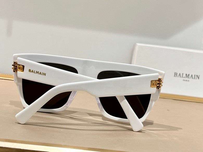 Picture of Balmain Sunglasses _SKUfw44936770fw